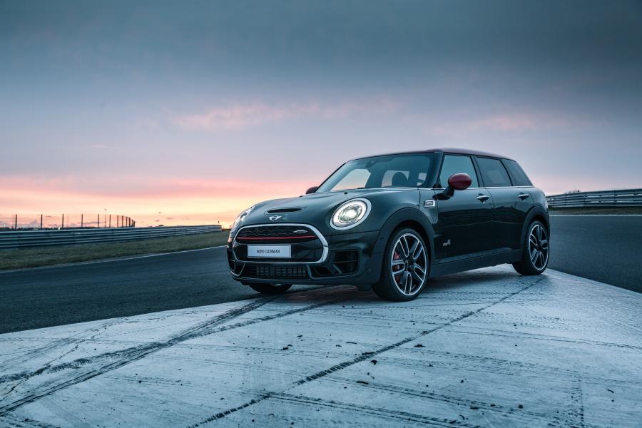  Mini John Cooper Works Clubman 2016 года  (WW) (фото 18 из 102)